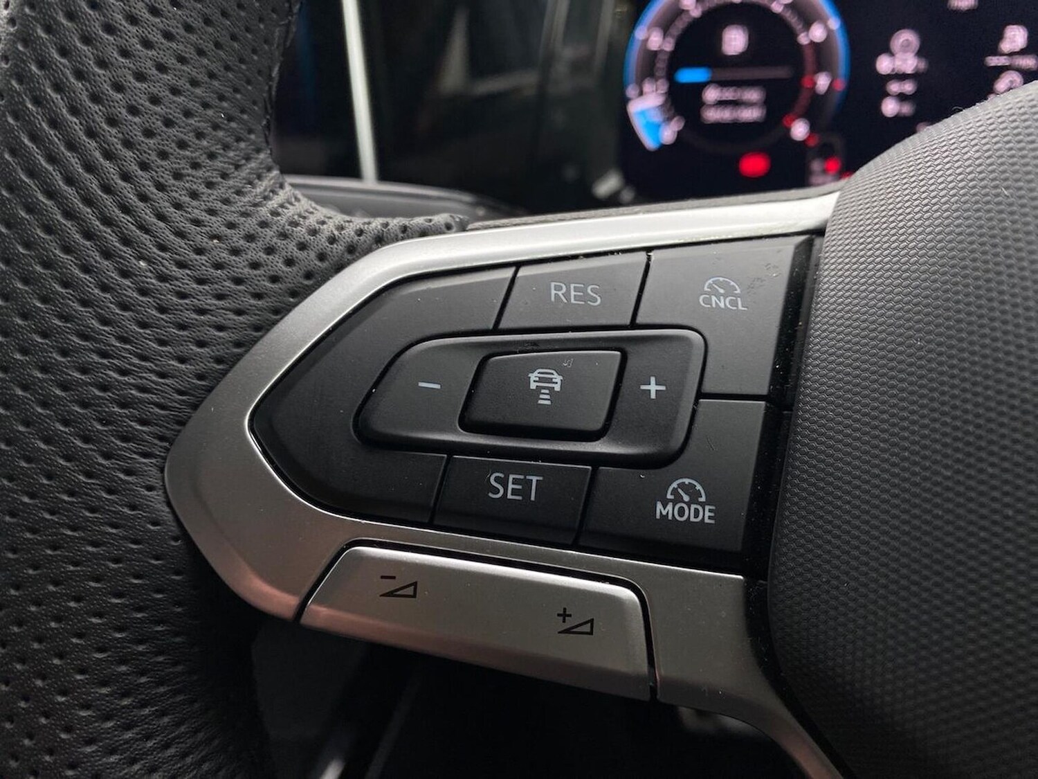 Used Volkswagen Golf 2025 for sale - 78195758: Photo 25