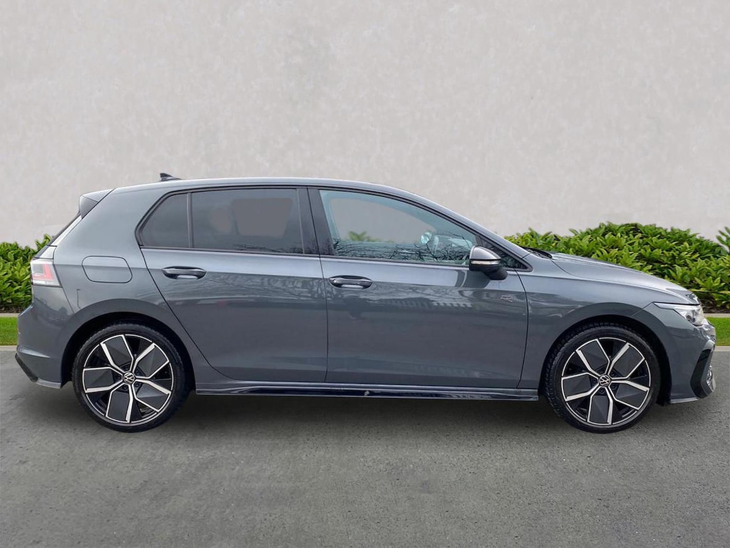 Used Volkswagen Golf 2025 for sale - 78195758: Photo 3