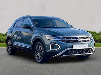Used Volkswagen T-Roc 2022 for sale - 77813390: Photo