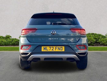 Used Volkswagen T-Roc 2022 for sale - 77813390: Photo