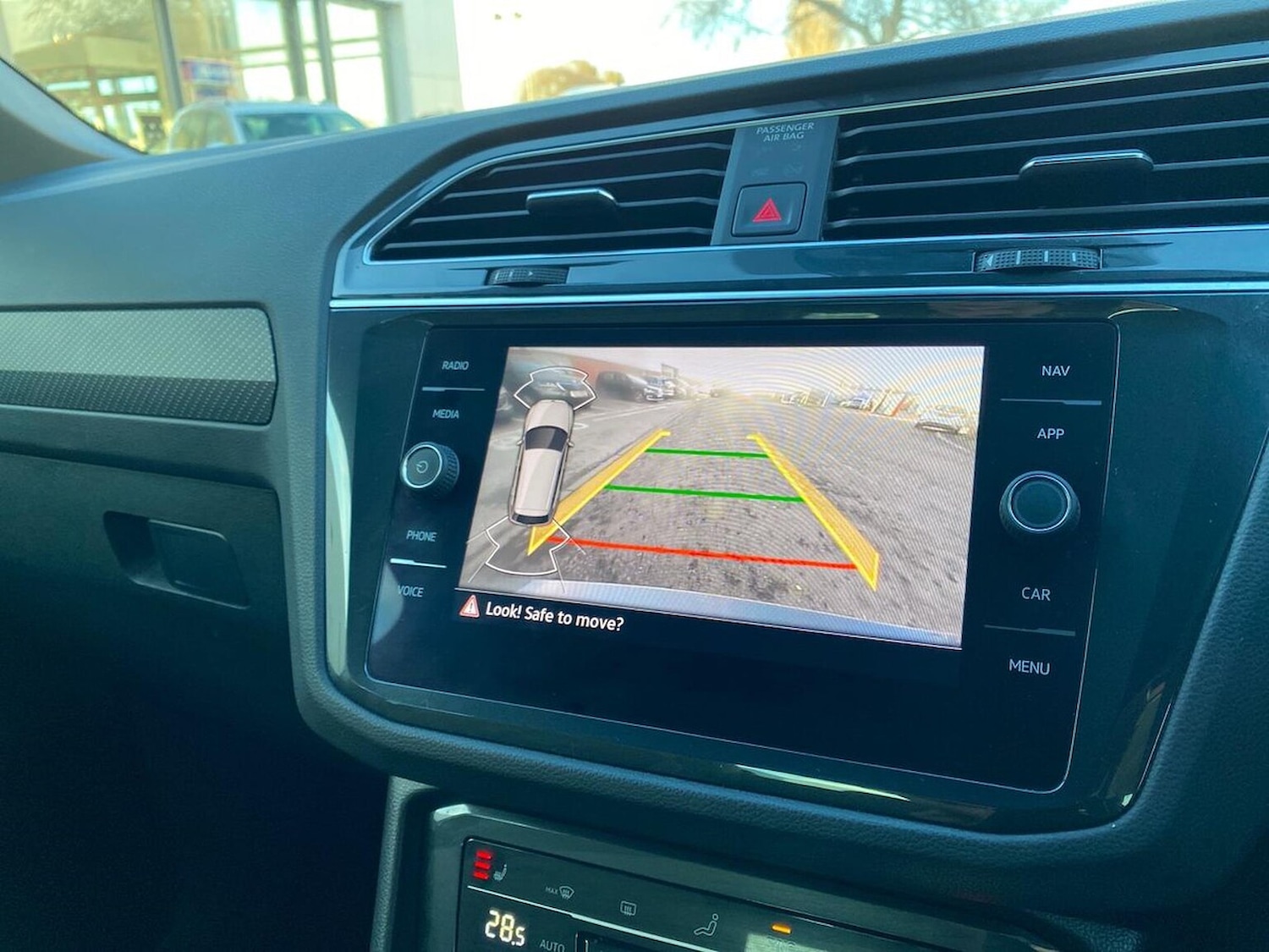 Used Volkswagen Tiguan 2022 for sale - 76643559: Photo 23