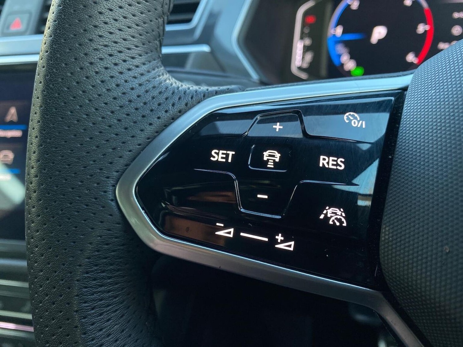 Used Volkswagen Tiguan 2022 for sale - 76643559: Photo 27