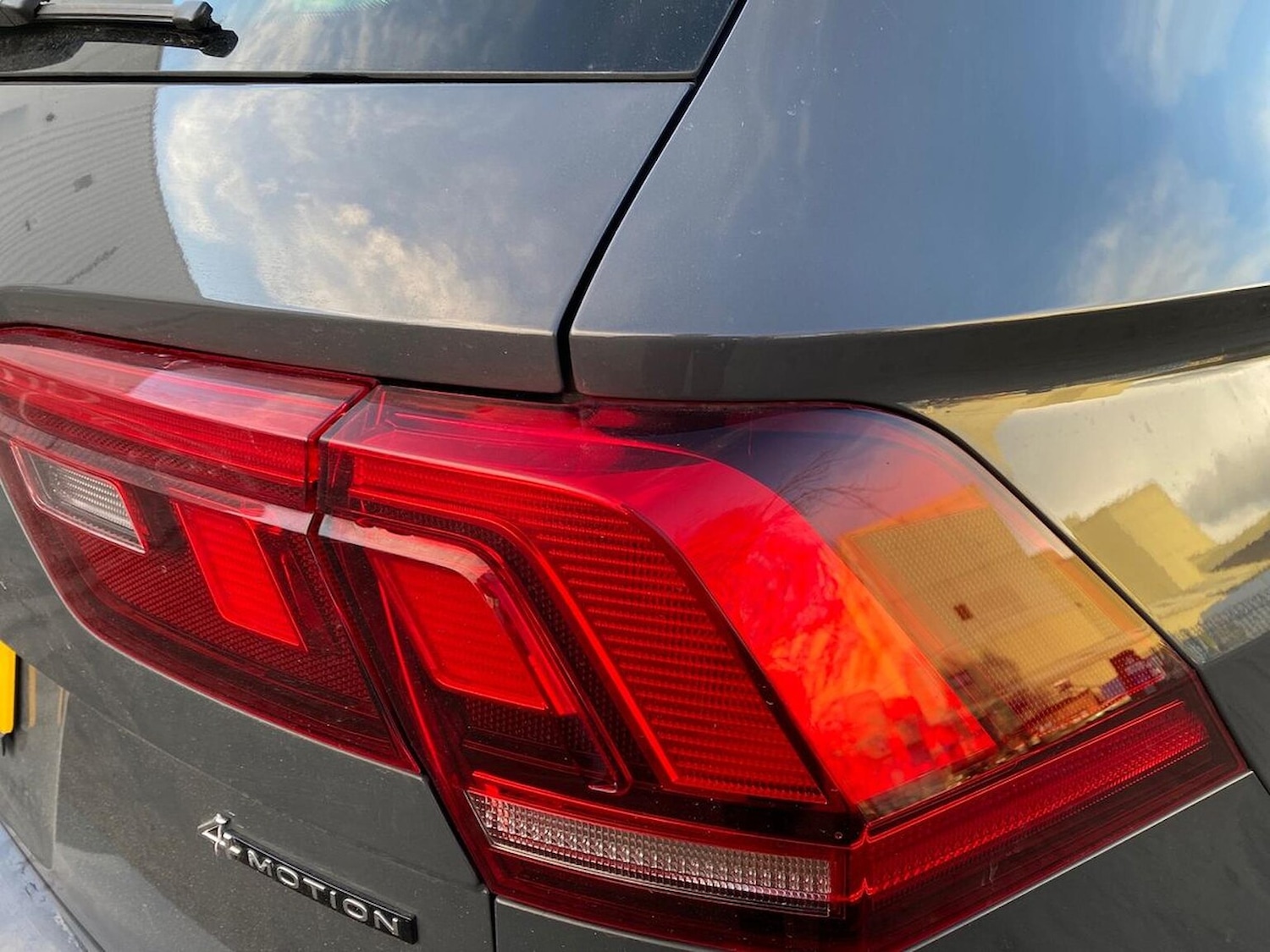 Used Volkswagen Tiguan 2022 for sale - 76643559: Photo 35