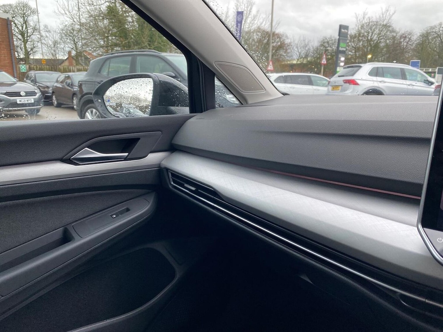 Used Volkswagen Golf 2024 for sale - 76879691: Photo 29