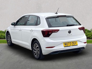 Used Volkswagen Polo 2023 for sale - 76077770: Photo 2