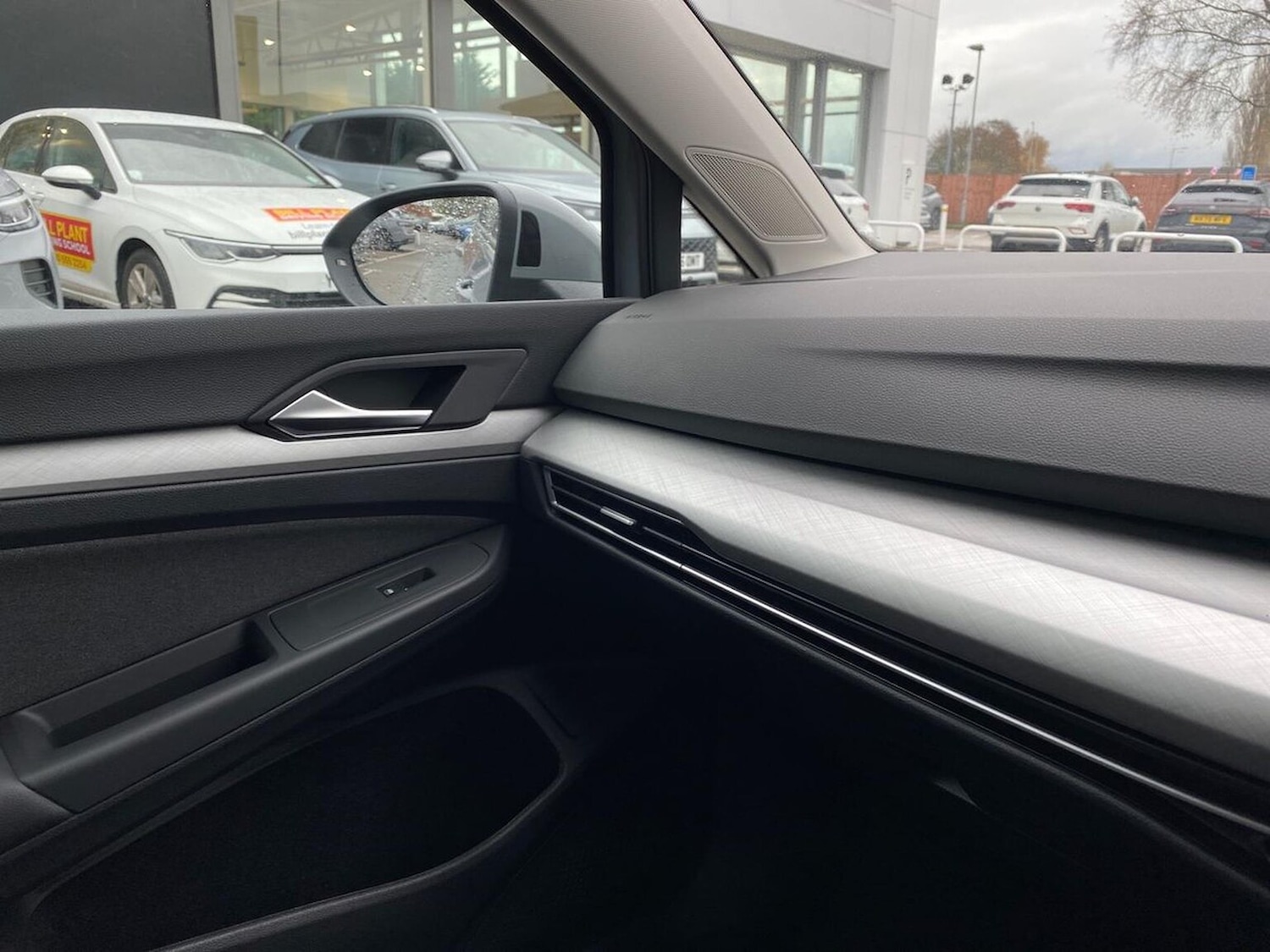 Used Volkswagen Golf 2025 for sale - 76777322: Photo 30