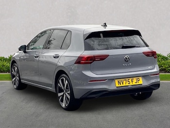 Used Volkswagen Golf 2025 for sale - 76777322: Photo
