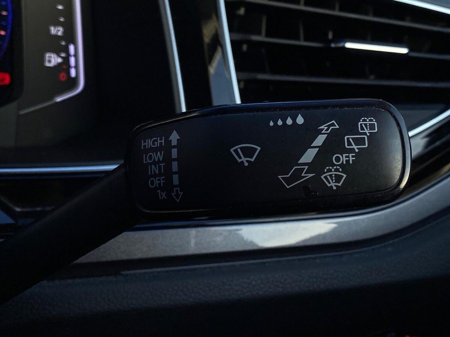 Used Volkswagen Taigo 2023 for sale - 76736702: Photo 27