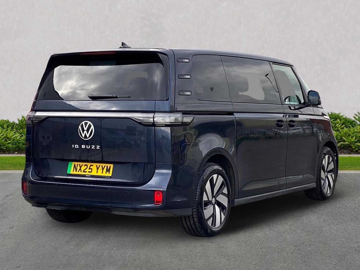 Used Volkswagen ID.Buzz 2025 for sale - 78144496: Photo 18