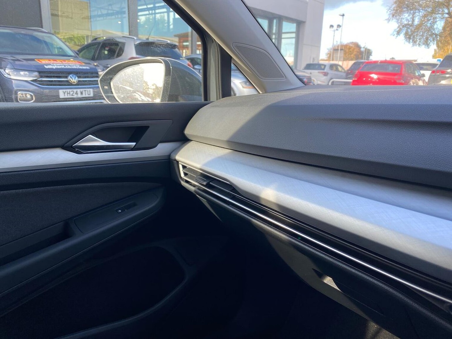 Used Volkswagen Golf 2024 for sale - 76383331: Photo 26