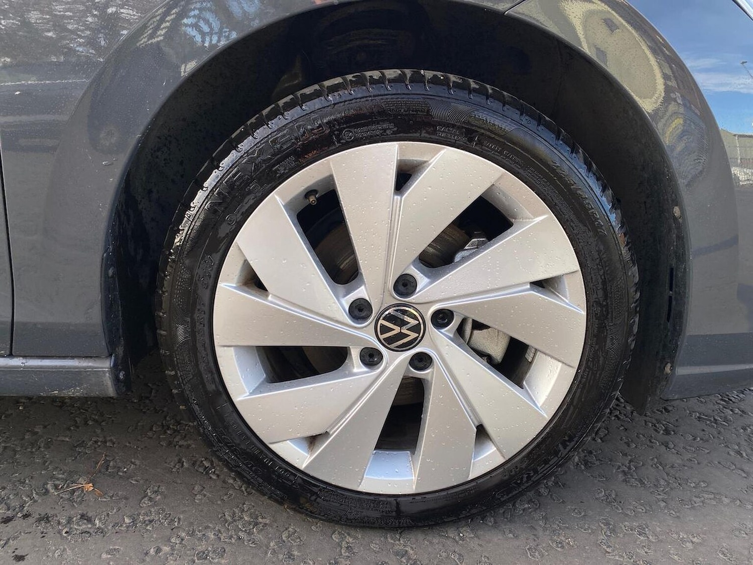 Used Volkswagen Golf 2024 for sale - 76383331: Photo 7