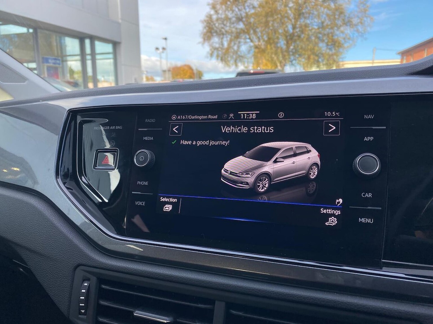 Used Volkswagen Polo 2024 for sale - 76383332: Photo 2