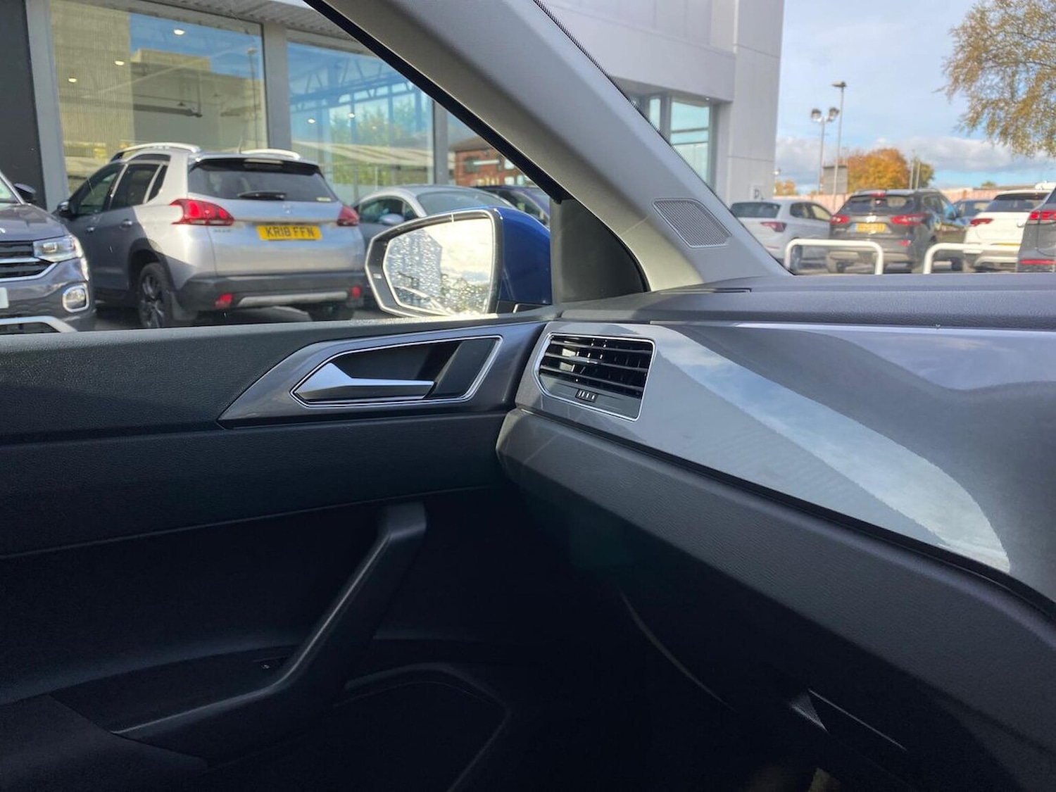 Used Volkswagen Polo 2024 for sale - 76383332: Photo 25