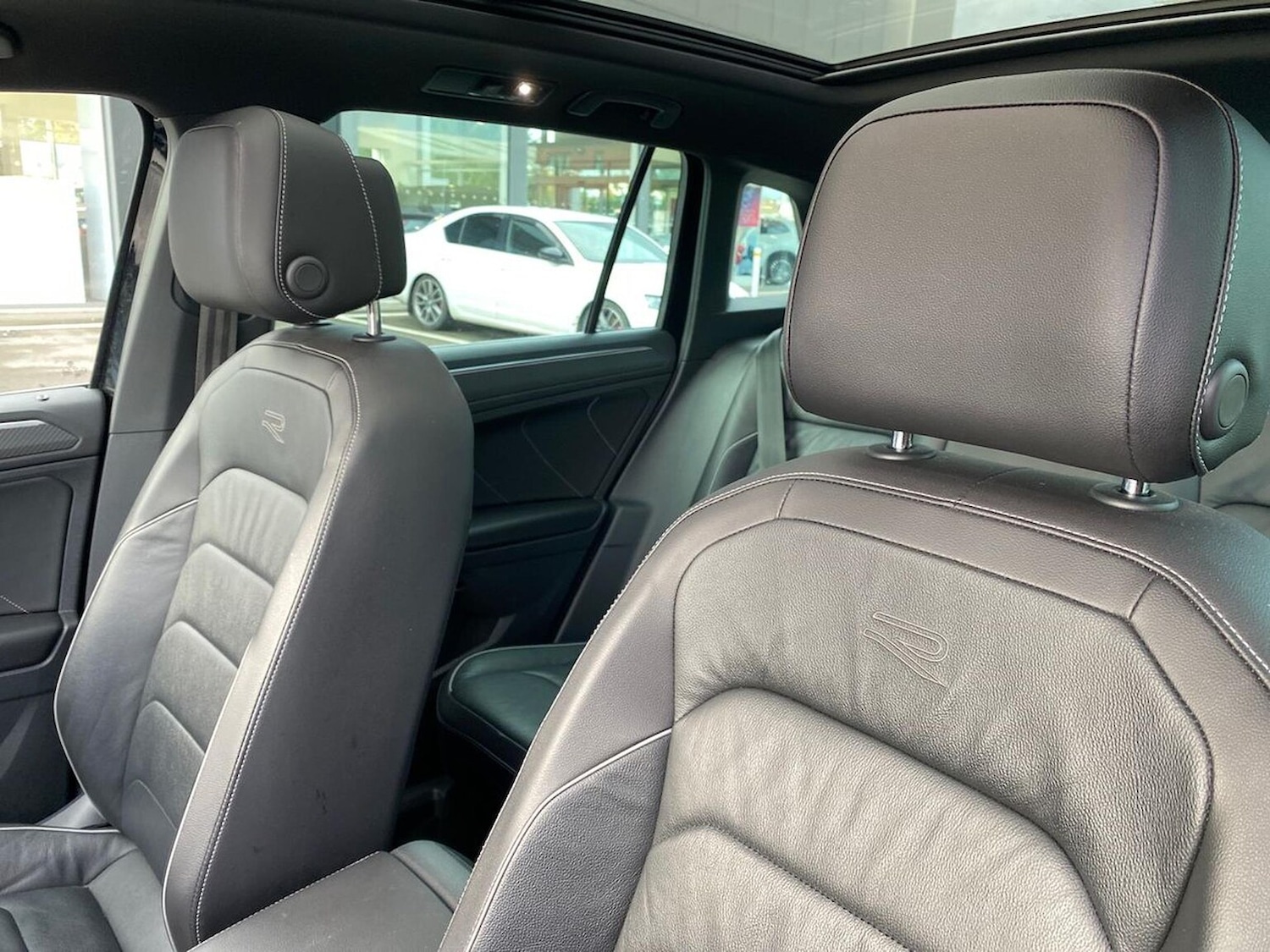 Used Volkswagen Tiguan 2021 for sale - 76471039: Photo 30