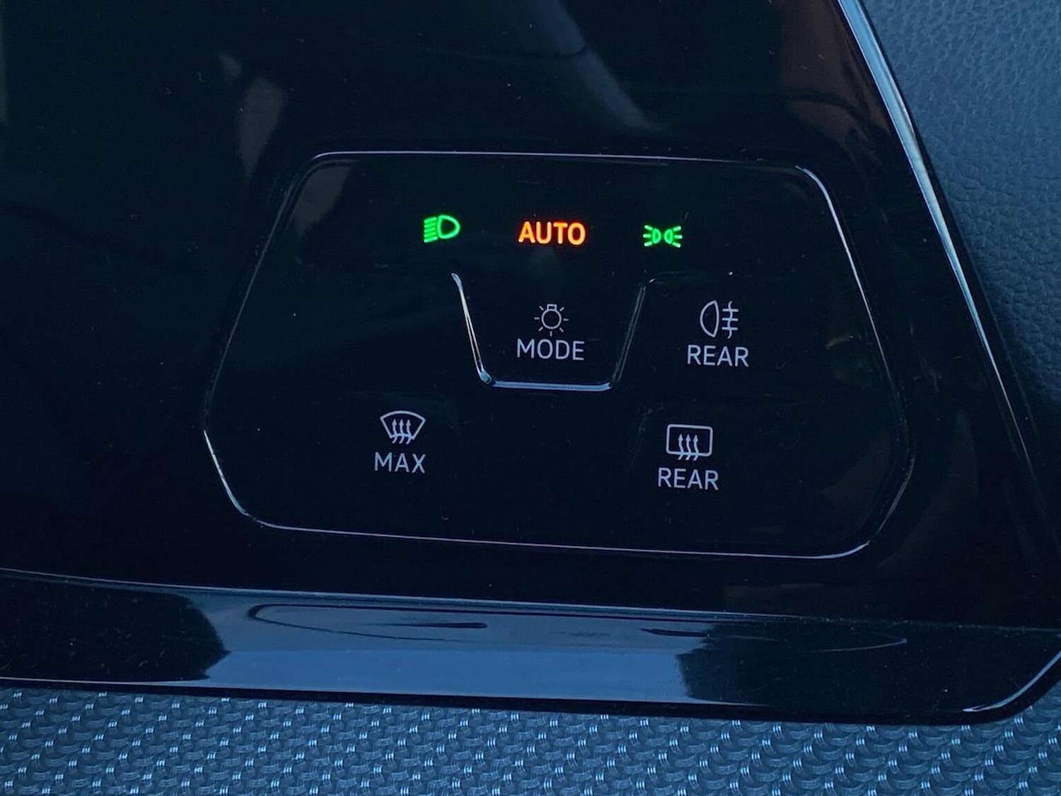 Used Volkswagen Golf 2020 for sale - 76651206: Photo 22