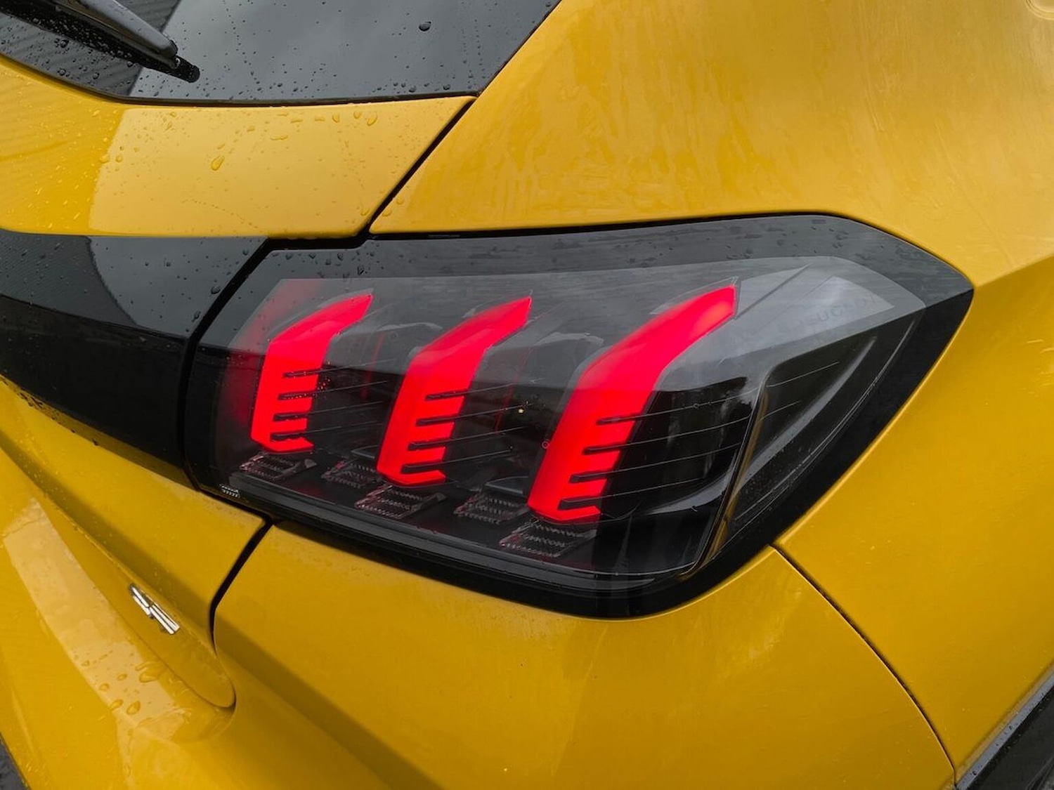 Used Peugeot 208 2023 for sale - 76477339: Photo 30