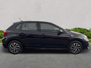 Used Volkswagen Polo 2023 for sale - 75956430: Photo