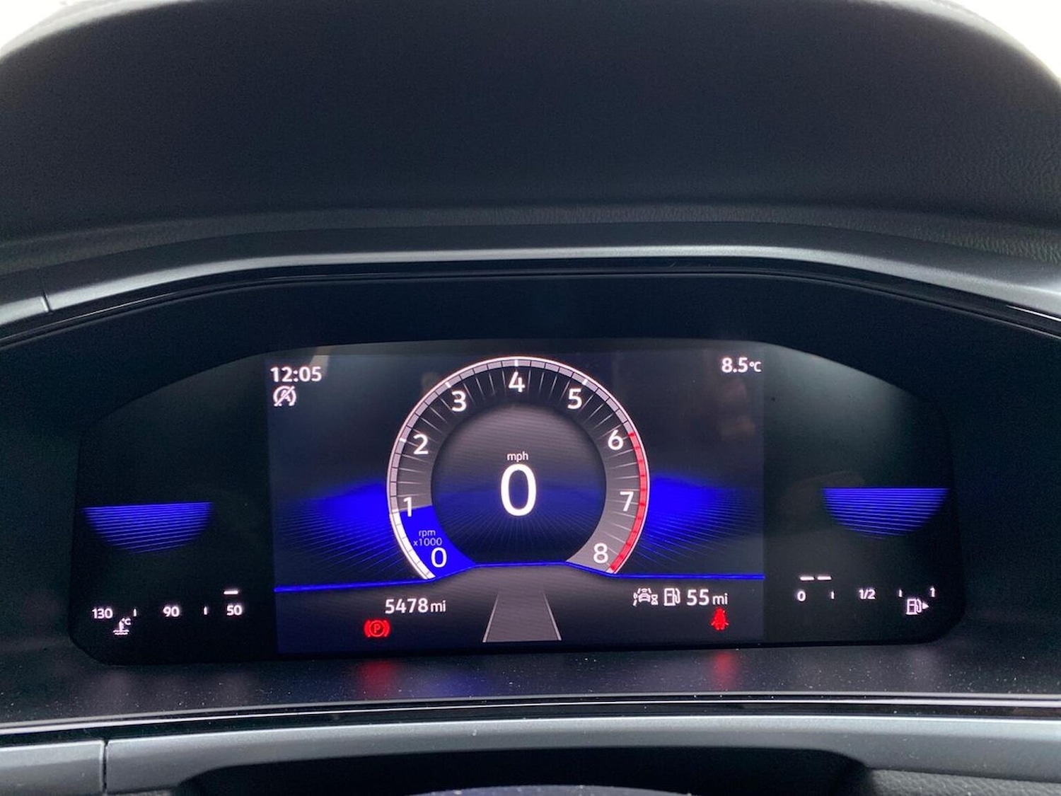 Used Volkswagen T-Roc 2022 for sale - 76777323: Photo 11