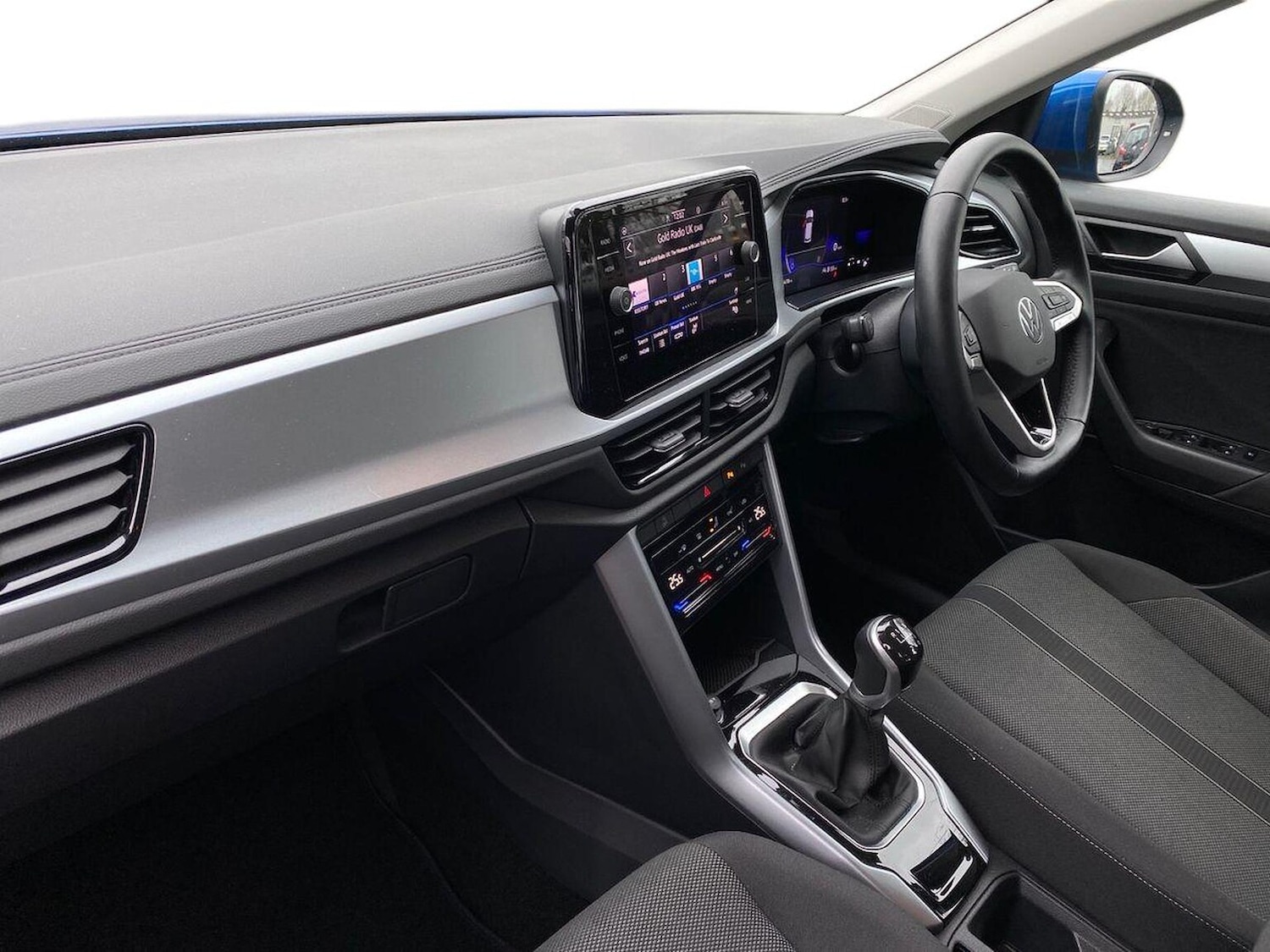 Used Volkswagen T-Roc 2022 for sale - 76777323: Photo 8