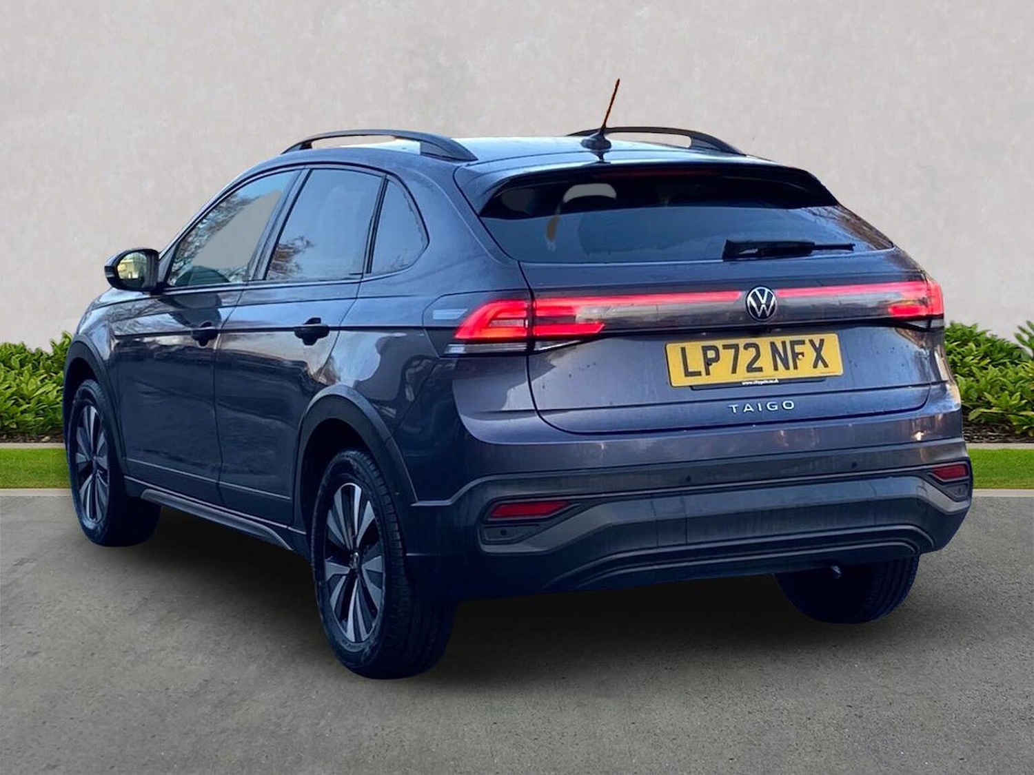 Used Volkswagen Taigo 2023 for sale - 77662534: Photo 2