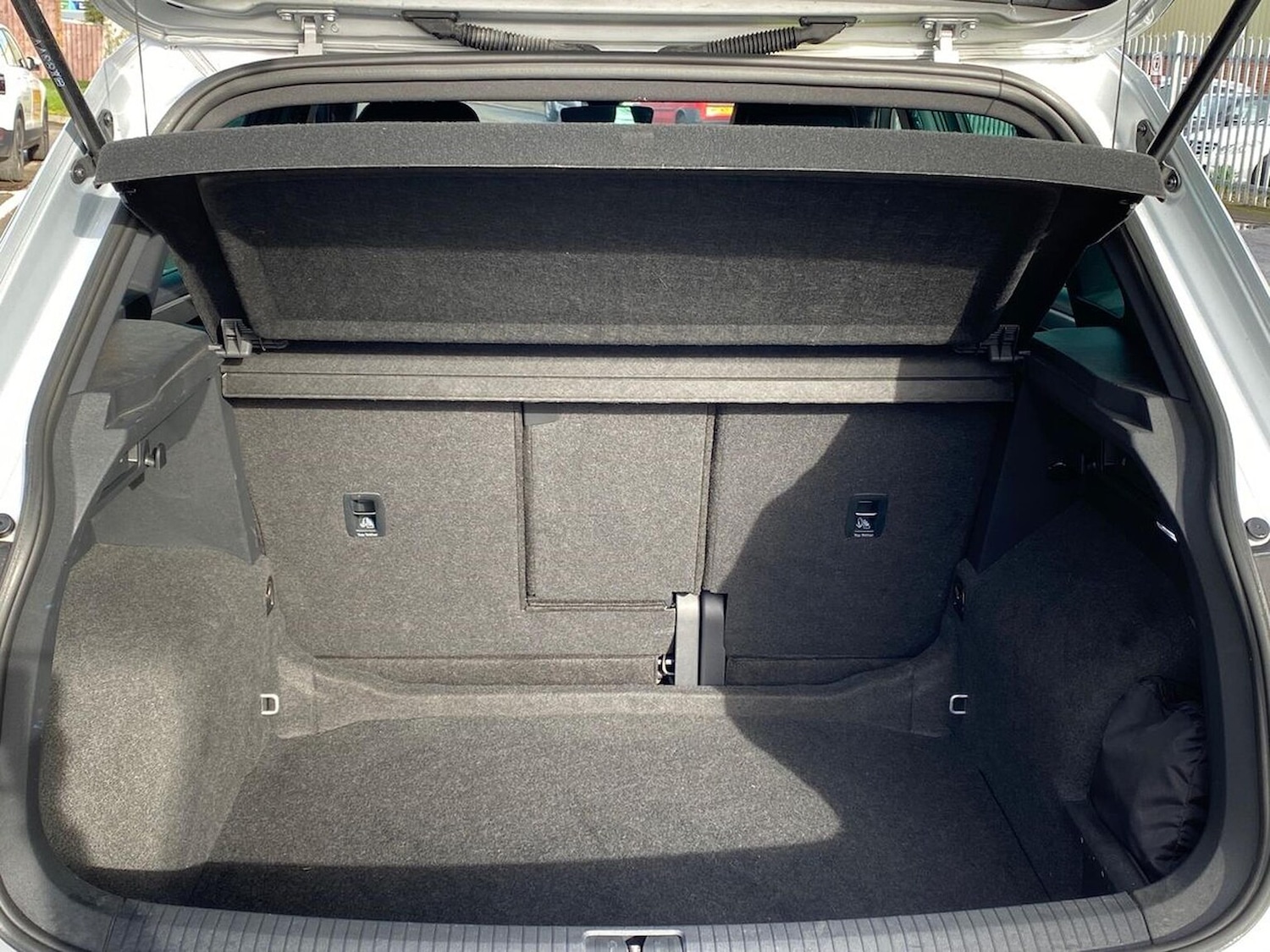 Used Volkswagen Tiguan 2023 for sale - 77984008: Photo 17