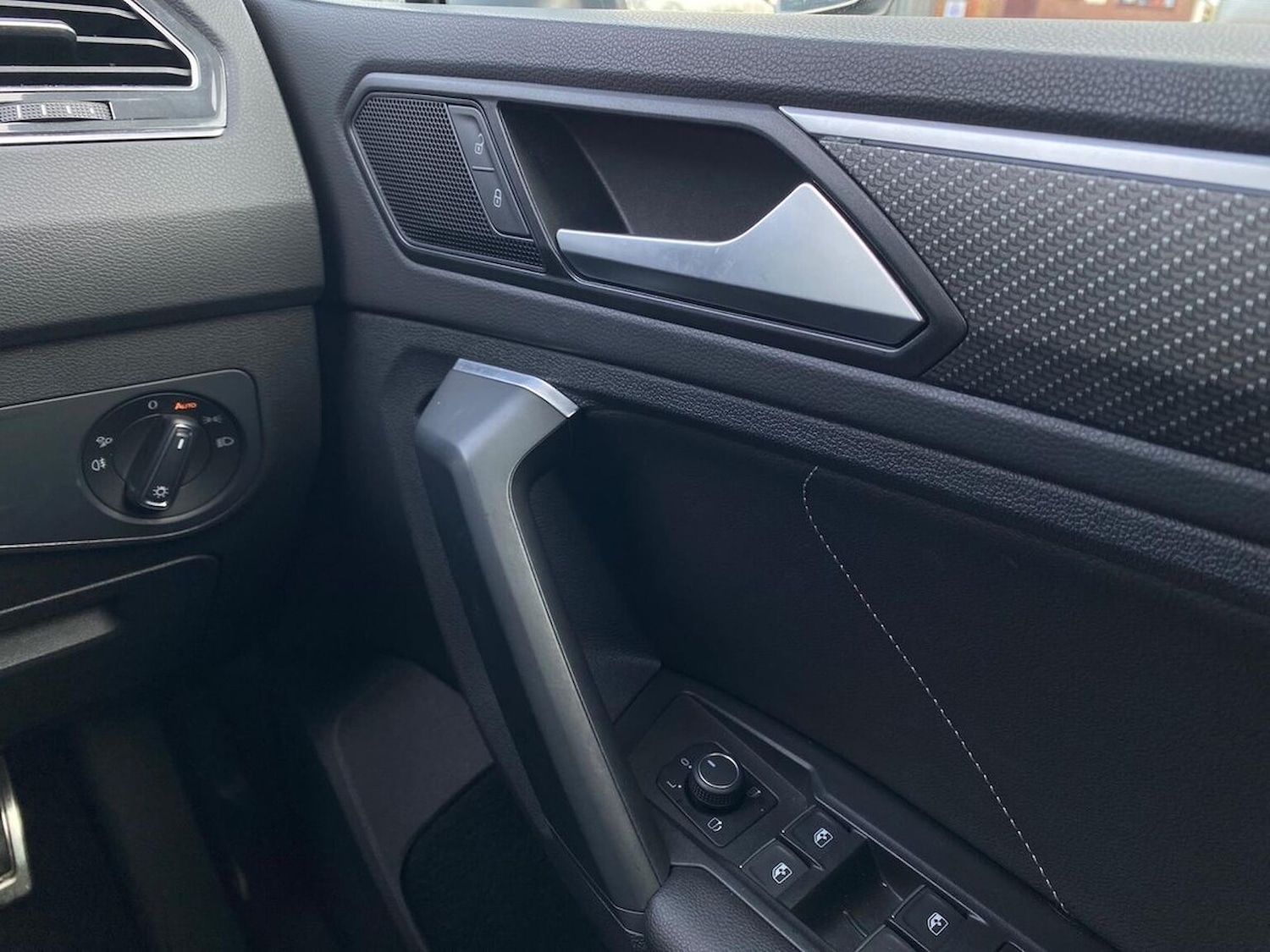 Used Volkswagen Tiguan 2023 for sale - 77984008: Photo 21