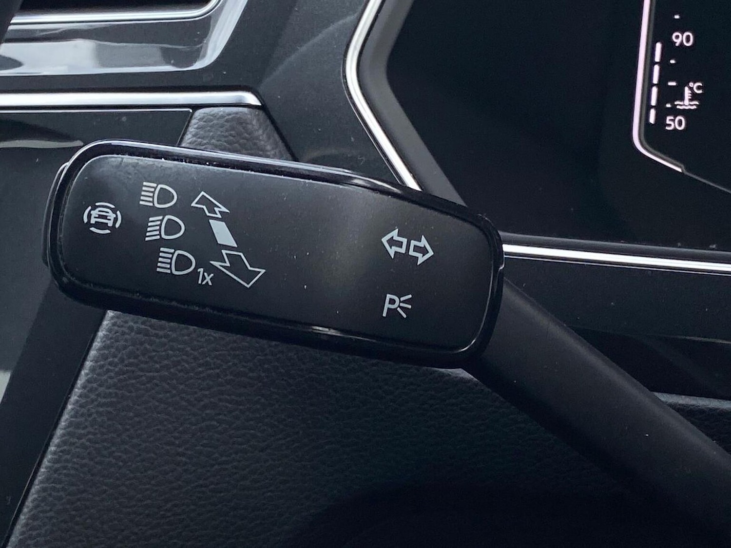 Used Volkswagen Tiguan 2023 for sale - 77984008: Photo 29