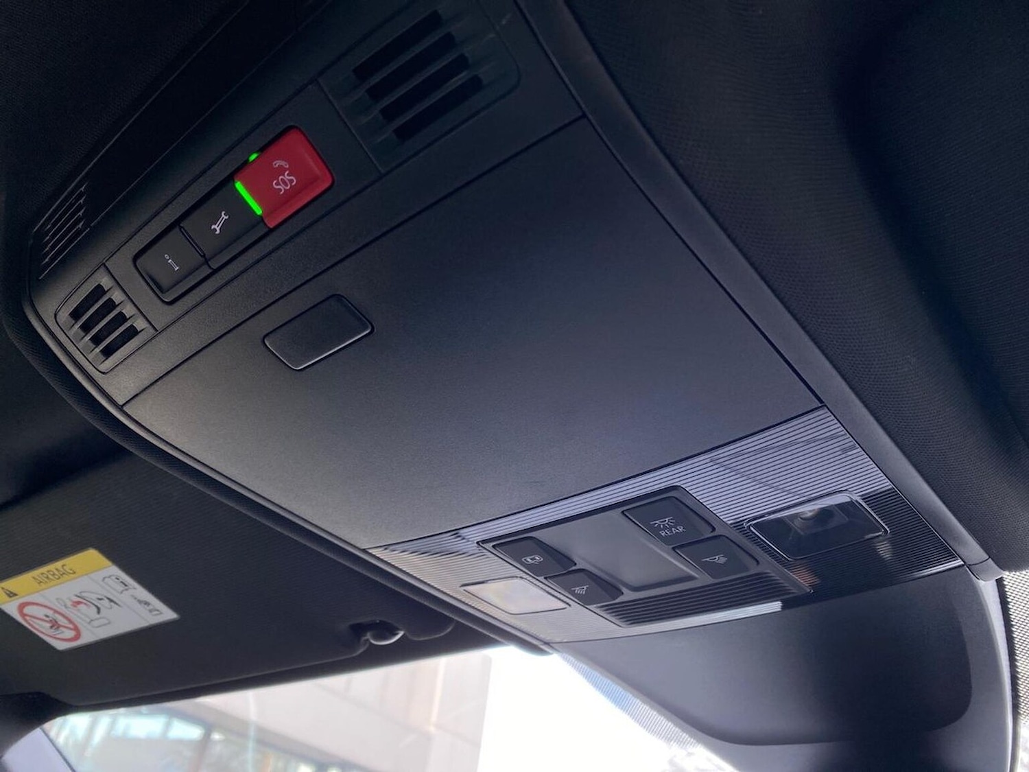 Used Volkswagen Tiguan 2023 for sale - 77984008: Photo 31