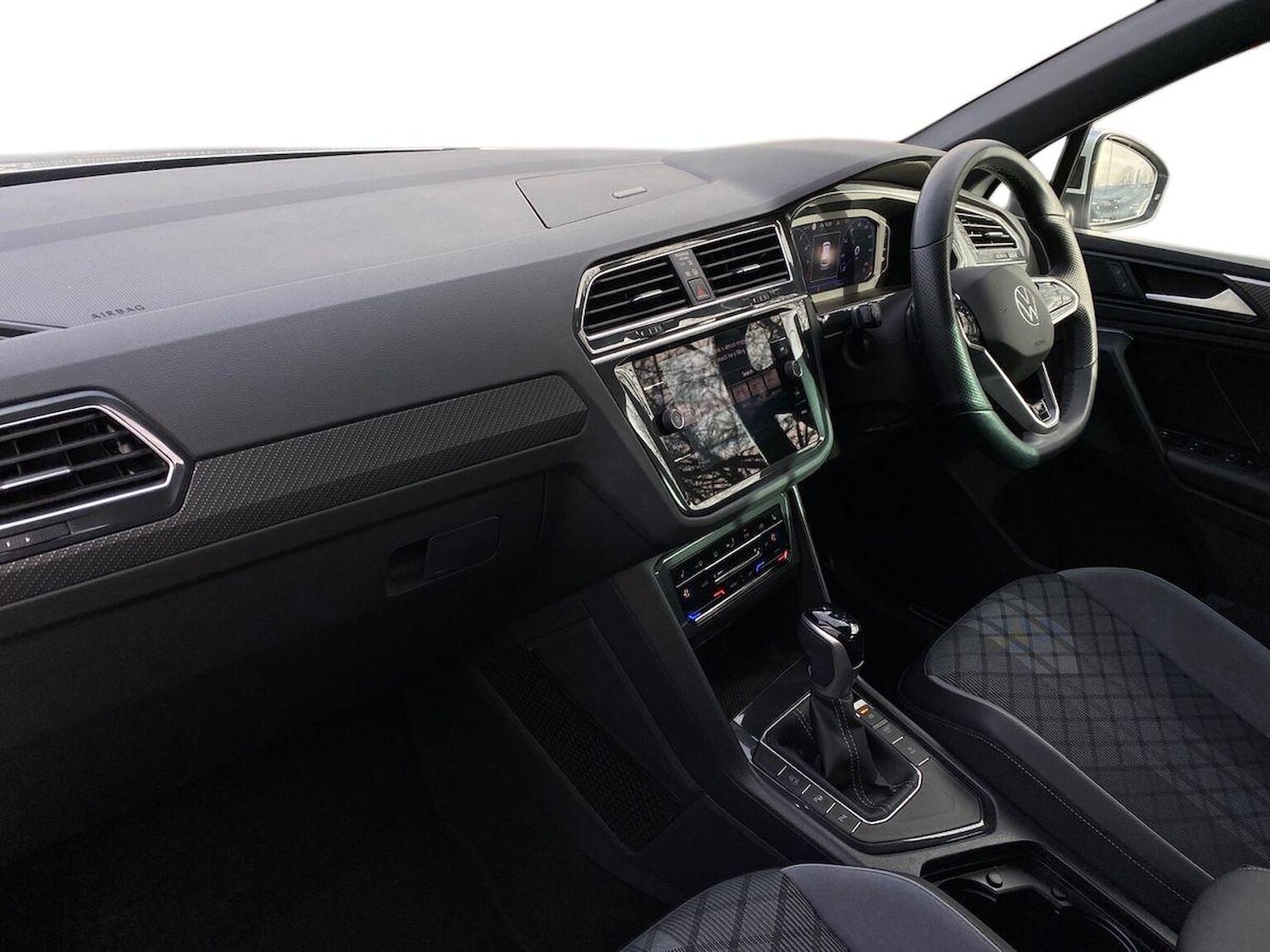 Used Volkswagen Tiguan 2023 for sale - 77984008: Photo 7