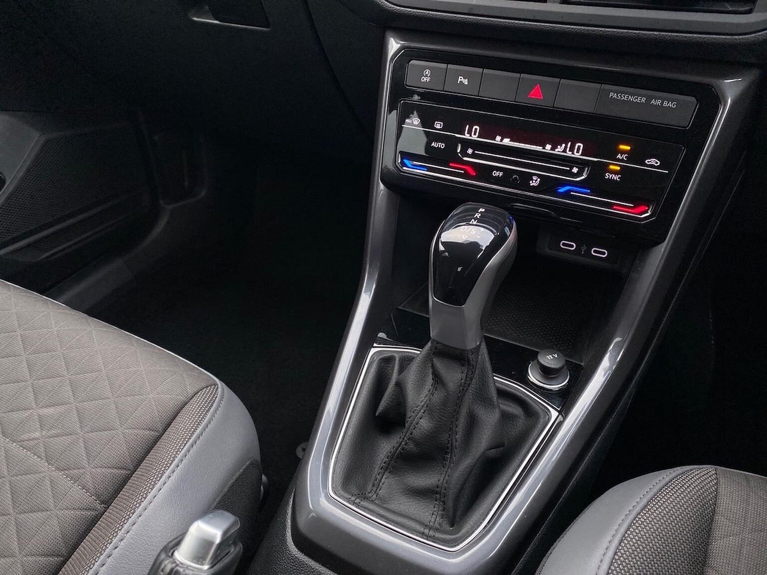 Used Volkswagen T-Cross 2022 for sale - 76725885: Photo 13