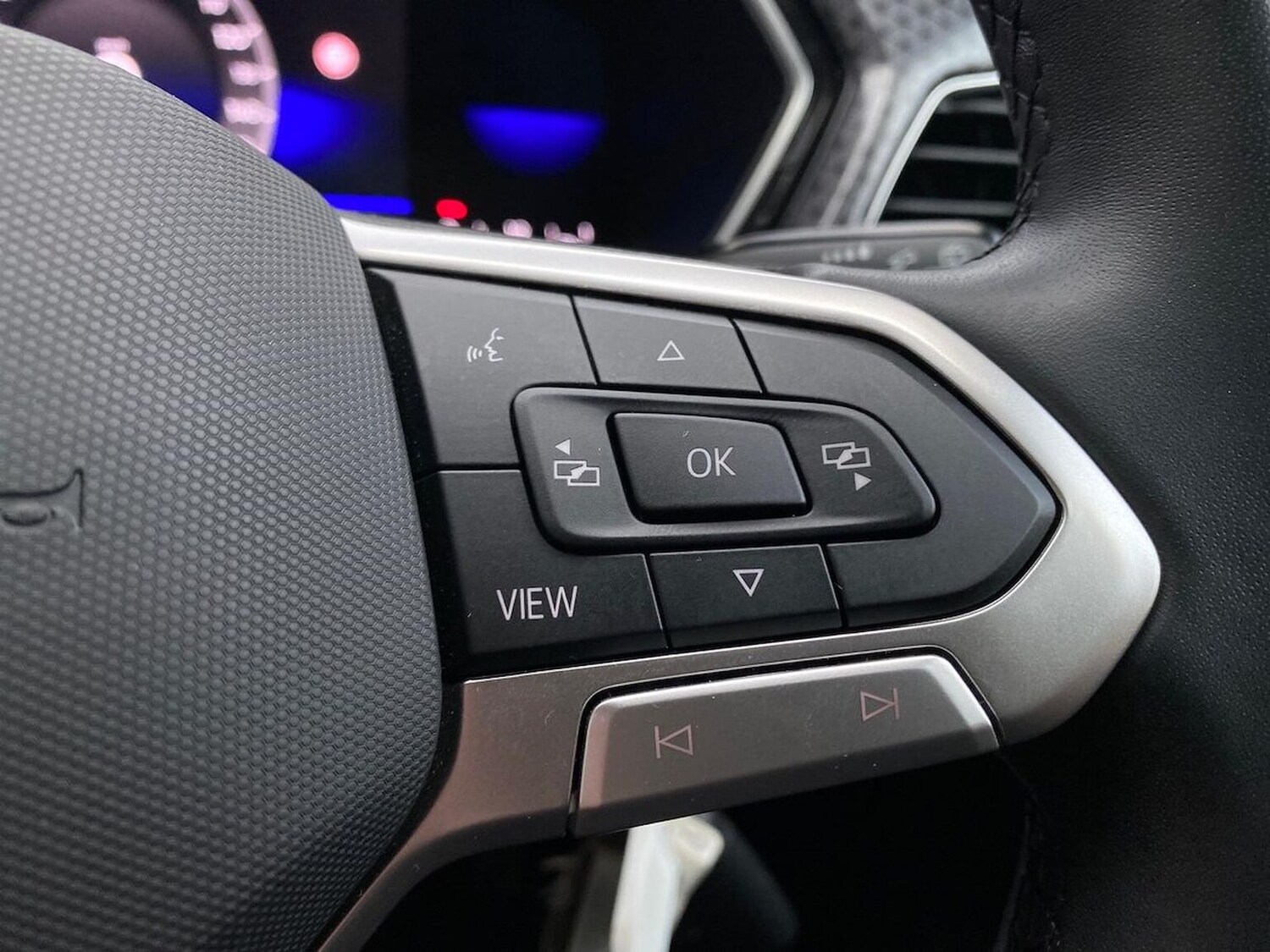 Used Volkswagen T-Cross 2022 for sale - 76725885: Photo 25