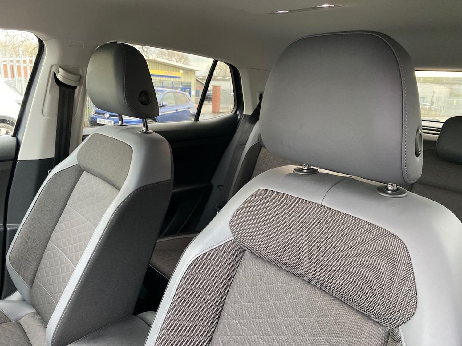 Used Volkswagen T-Cross 2022 for sale - 76725885: Photo 30