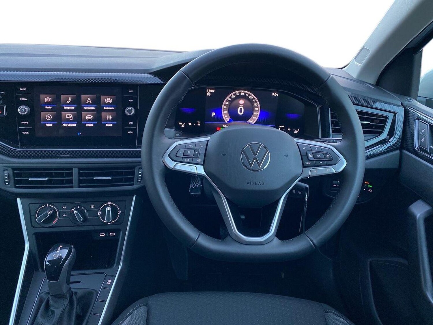 Used Volkswagen Polo 2025 for sale - 77487577: Photo 9