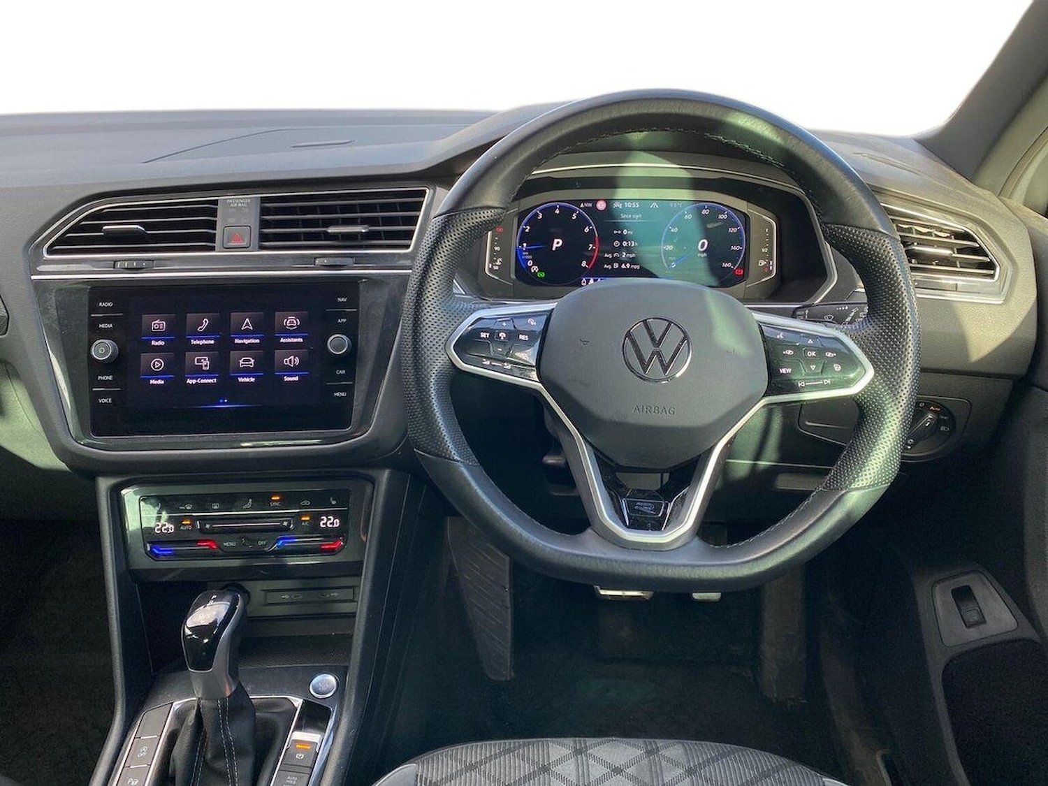 Used Volkswagen Tiguan 2023 for sale - 76736703: Photo 10