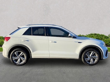 Used Volkswagen T-Roc 2023 for sale - 76693444: Photo