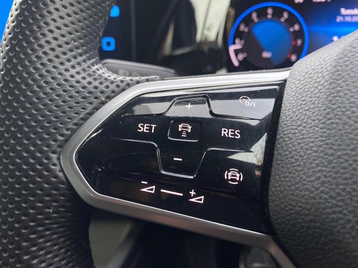 Used Volkswagen Golf 2021 for sale - 76369180: Photo 26