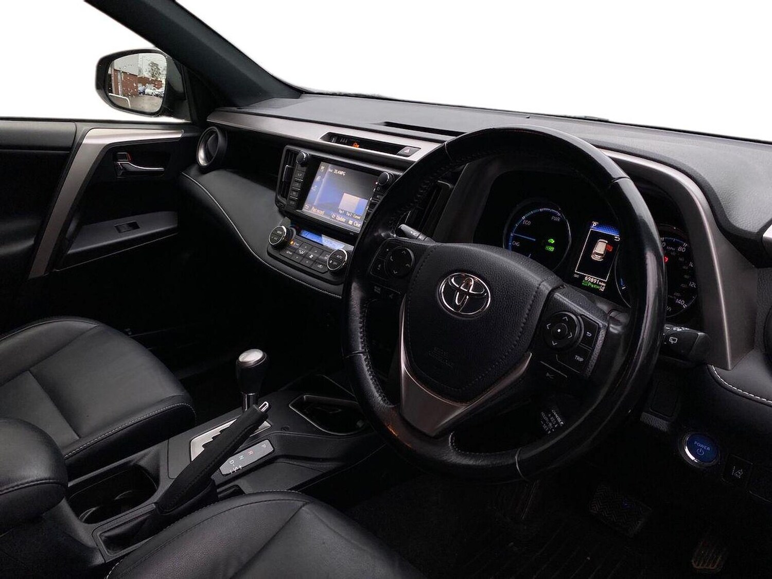 Used Toyota RAV4 2018 for sale - 76918938: Photo 16