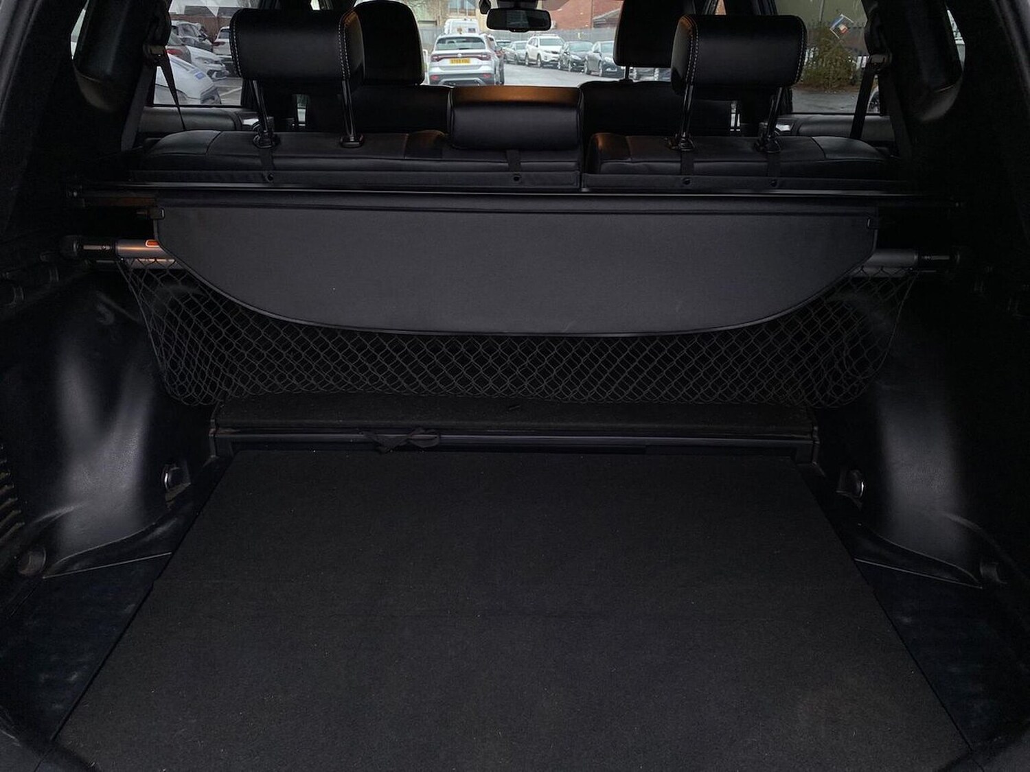 Used Toyota RAV4 2018 for sale - 76918938: Photo 18