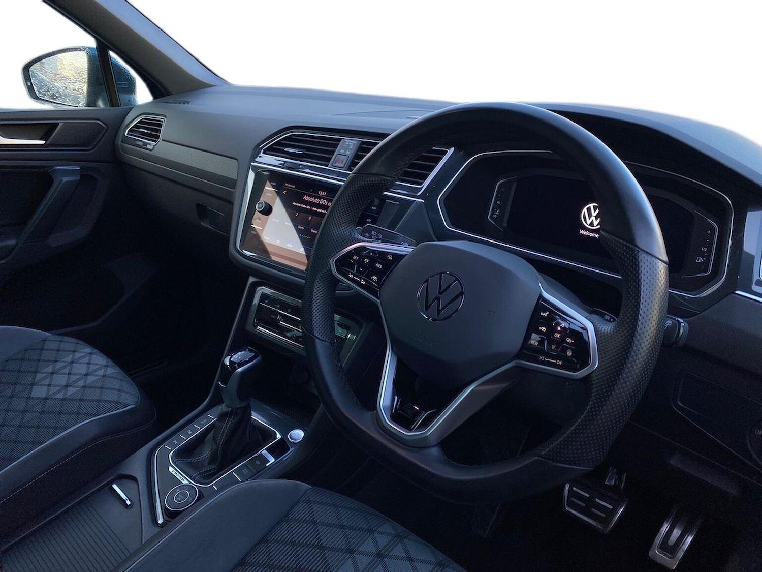 Used Volkswagen Tiguan 2022 for sale - 76600130: Photo 15