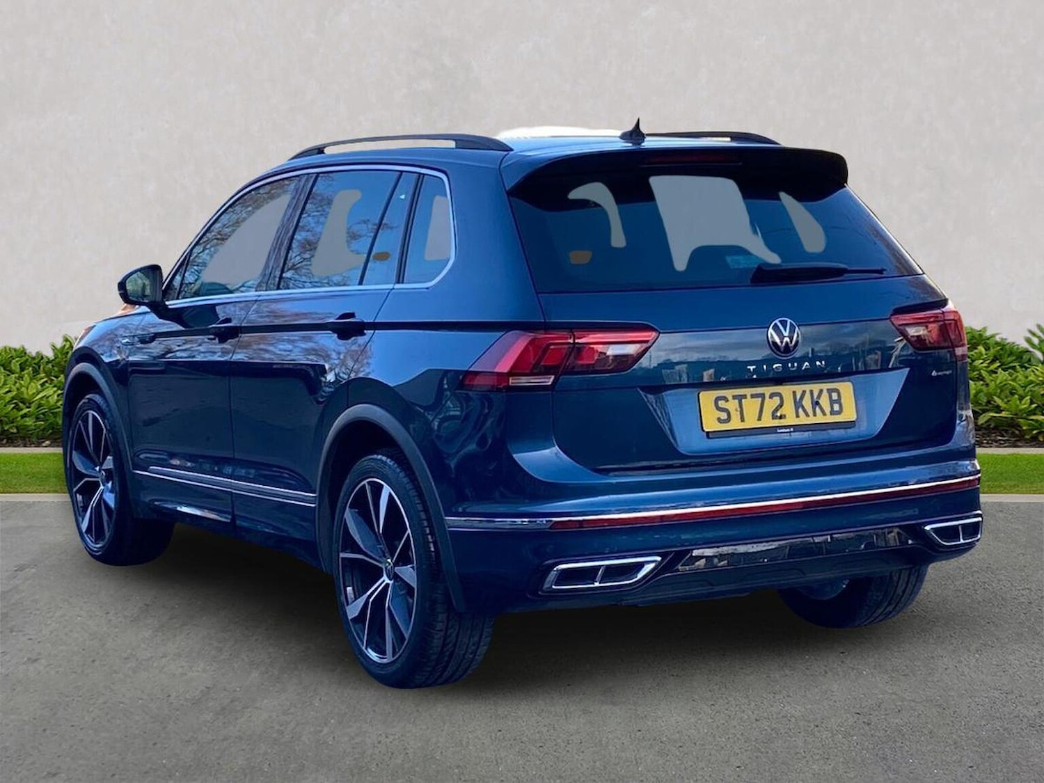 Used Volkswagen Tiguan 2022 for sale - 76600130: Photo 2