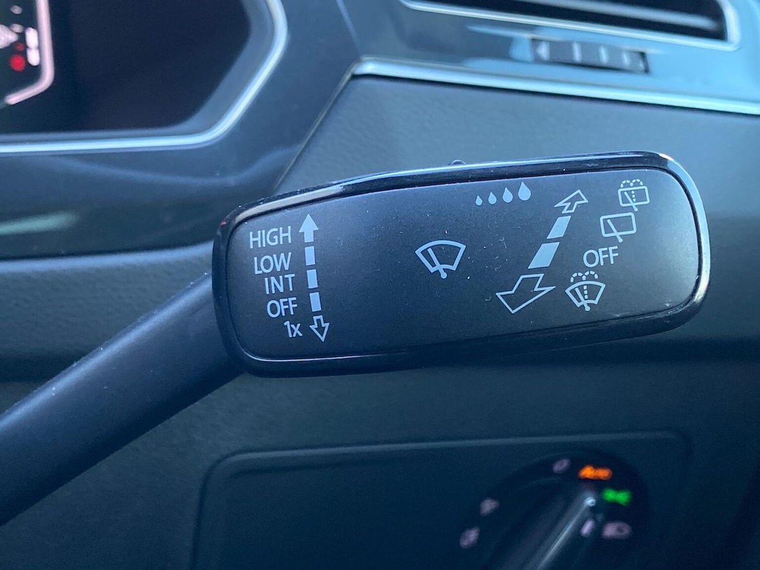 Used Volkswagen Tiguan 2022 for sale - 76600130: Photo 27