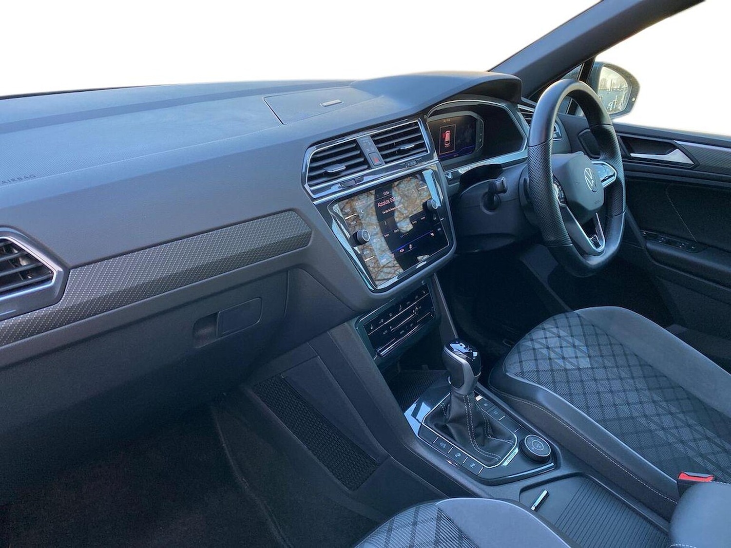 Used Volkswagen Tiguan 2022 for sale - 76600130: Photo 7