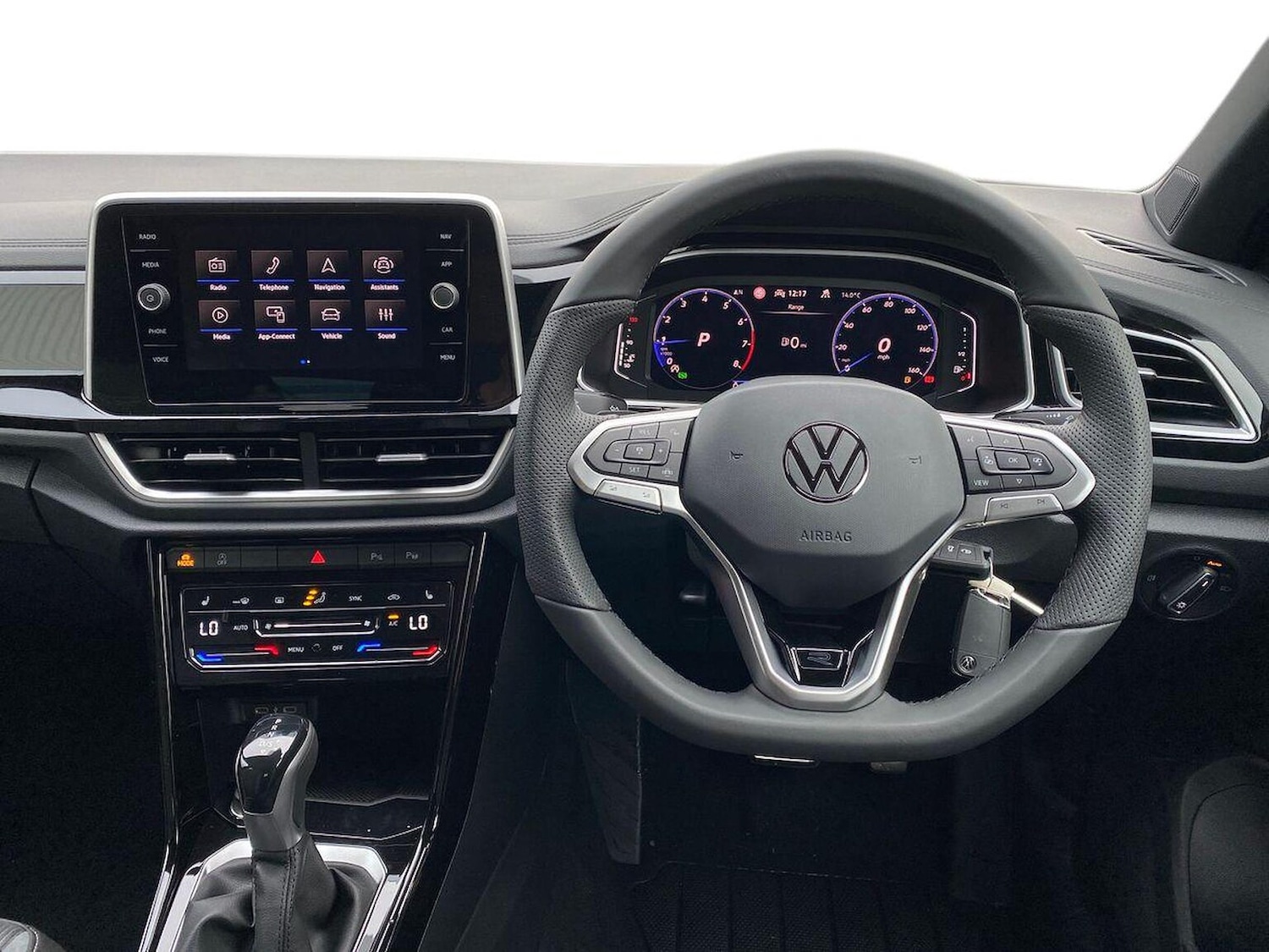 Used Volkswagen T-Roc 2025 for sale - 76450572: Photo 10