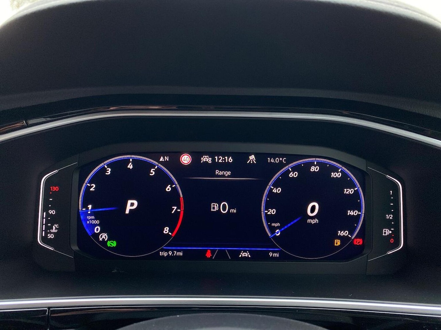 Used Volkswagen T-Roc 2025 for sale - 76450572: Photo 11