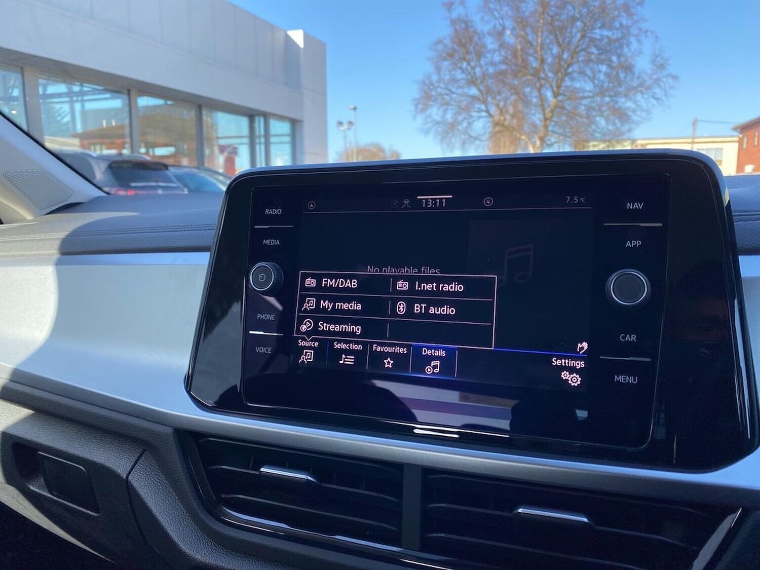 Used Volkswagen T-Roc 2023 for sale - 78195668: Photo 37