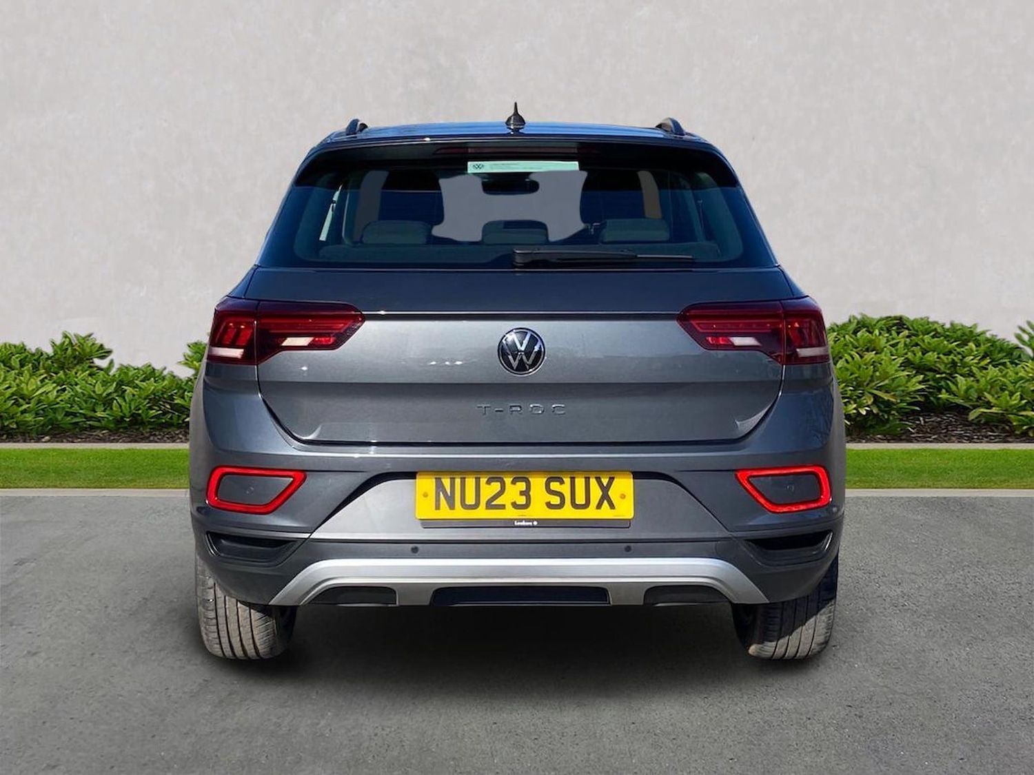 Used Volkswagen T-Roc 2023 for sale - 78195668: Photo 4