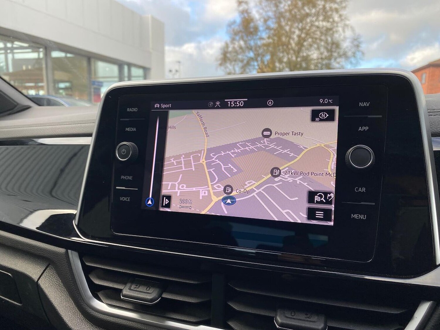 Used Volkswagen T-Roc 2022 for sale - 76396860: Photo 23