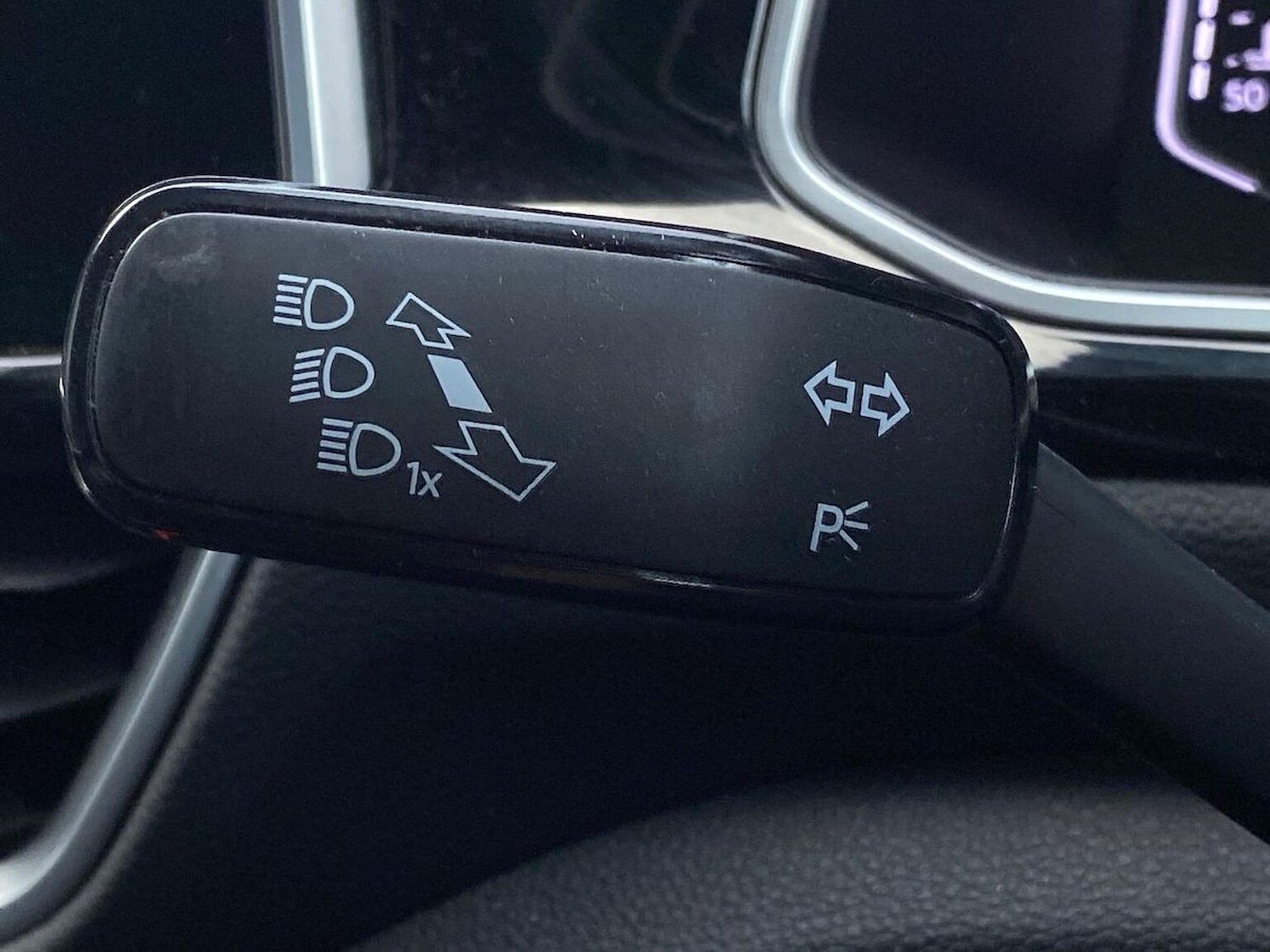 Used Volkswagen T-Roc 2022 for sale - 76396860: Photo 28