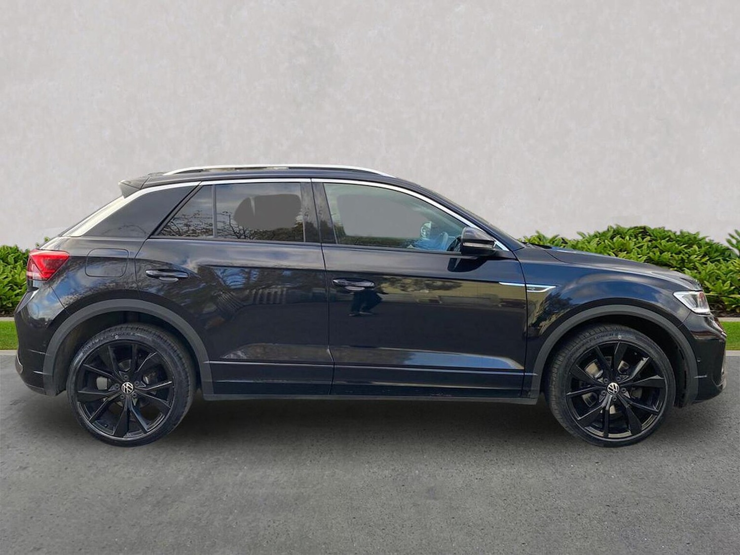 Used Volkswagen T-Roc 2022 for sale - 76396860: Photo 3