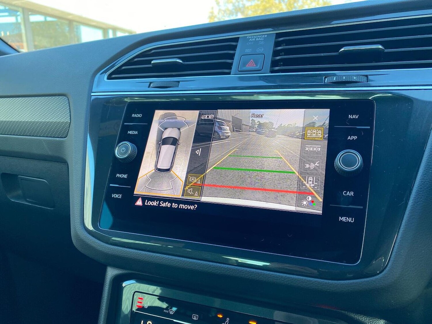 Used Volkswagen Tiguan 2022 for sale - 76342953: Photo 24